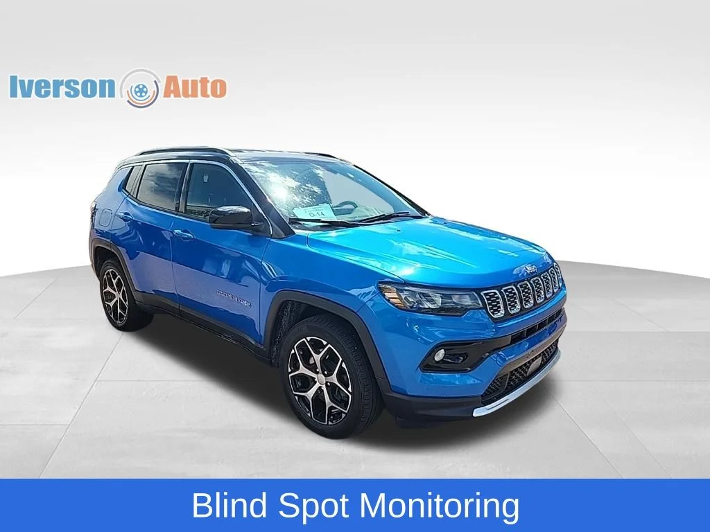 Used 2024 Hydro Blue Jeep Limited image 9
