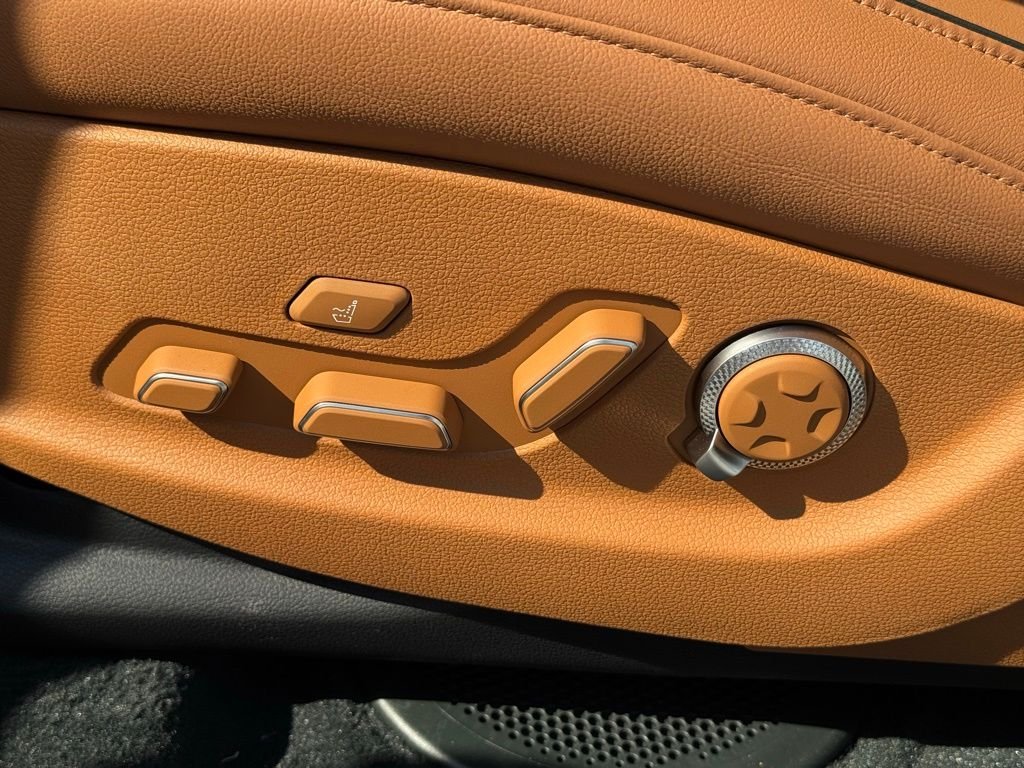 2026 GENESIS GV80 Advanced - Photo 30