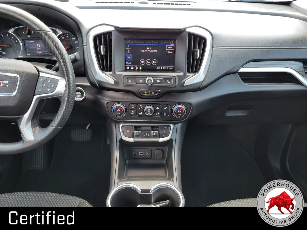 Used 2022 Silver GMC SLE image 19