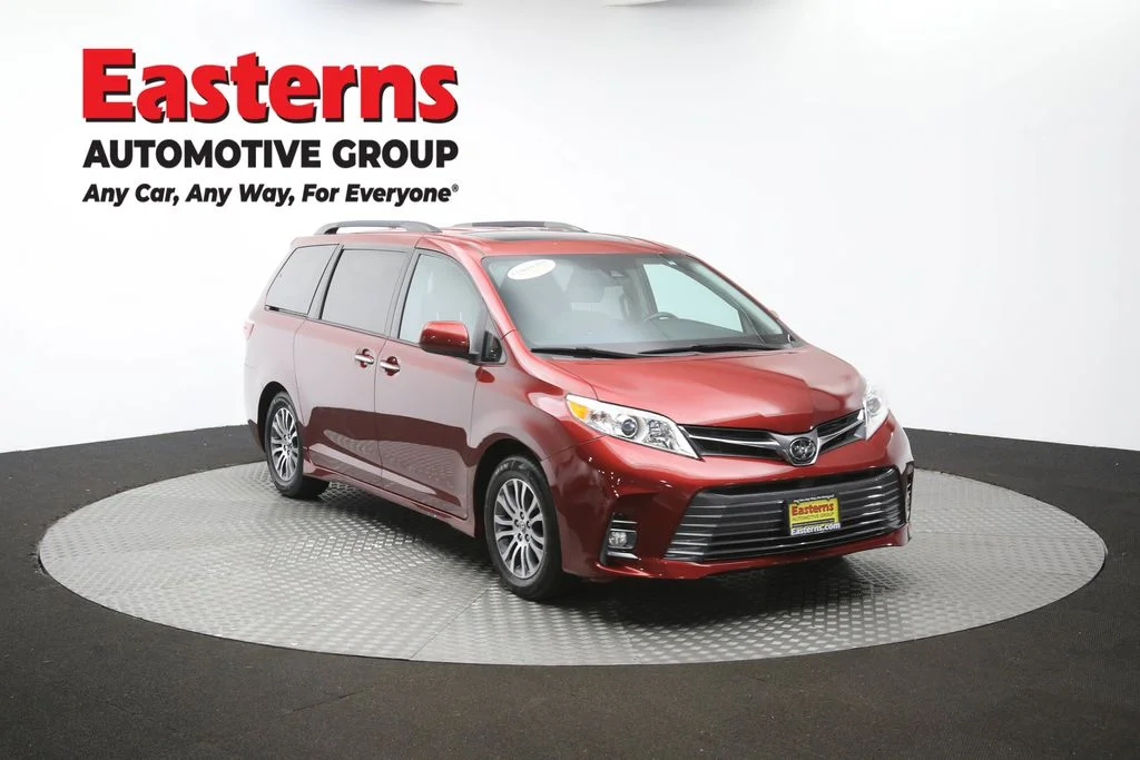 Used 2019 Red Toyota XLE image 52
