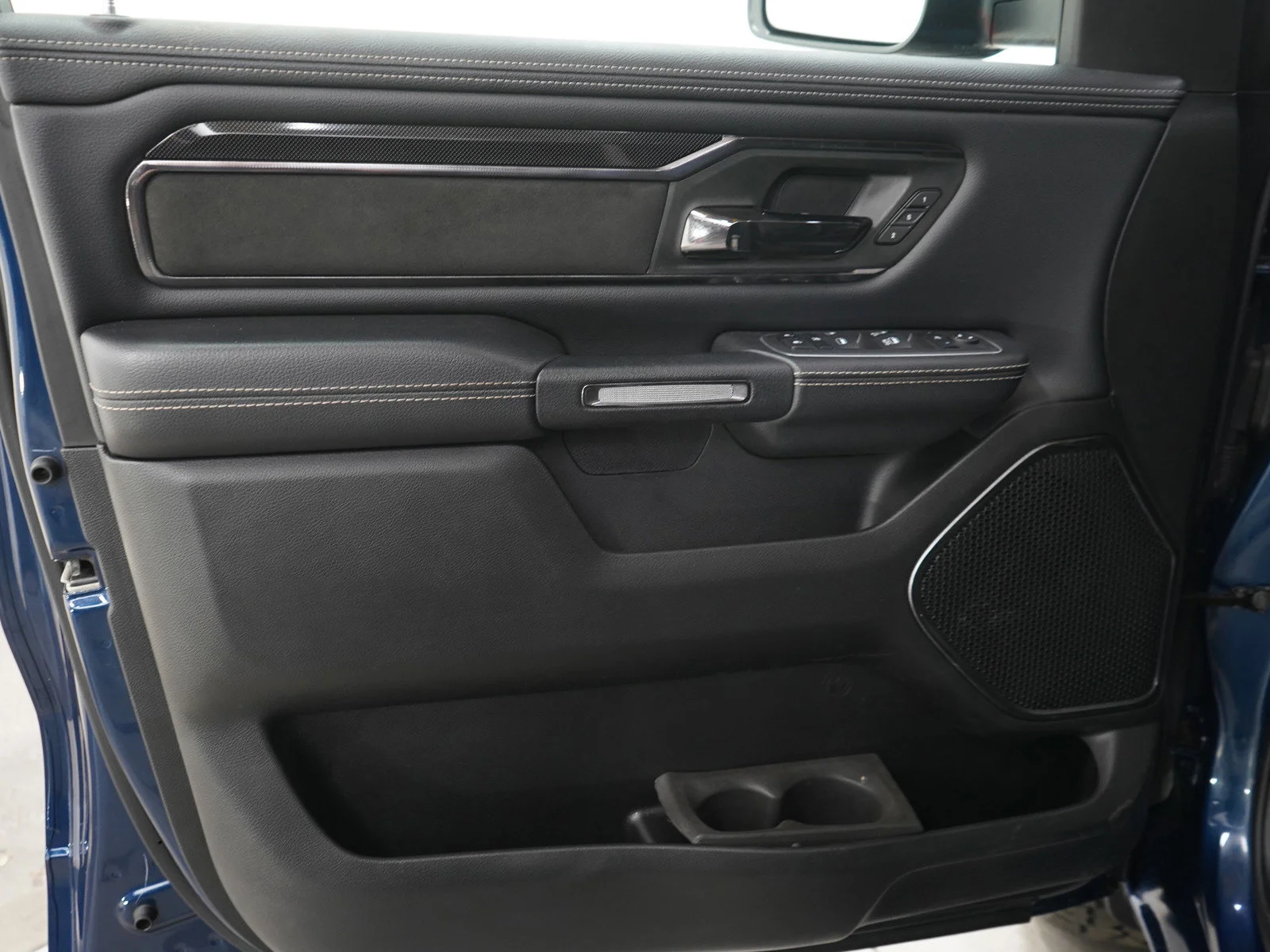 Used 2022 Patriot Blue Pearlcoat Ram Sport image 22