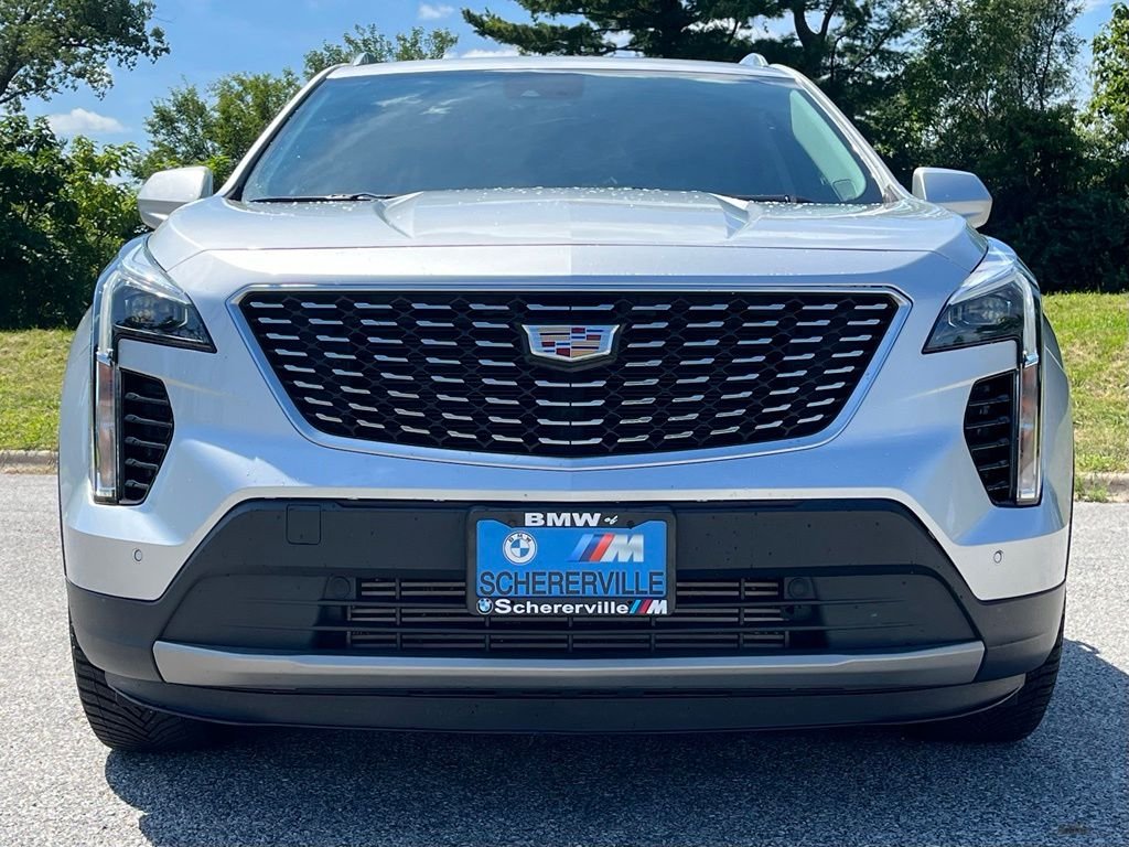 Used 2019 Silver Cadillac Premium Luxury image 2