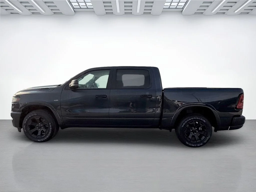 New 2026 Diamond Black Crystal Pearl-Coat Exterior Paint RAM Big Horn/Lone Star image 6