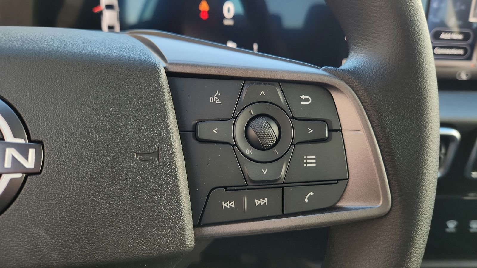 2026 Nissan Sentra SV - Photo 14