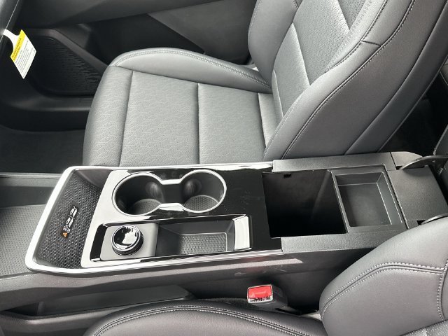 2027 Chevrolet Equinox LT - Photo 29