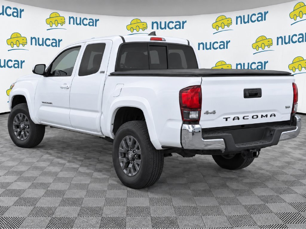 Used 2023 White Toyota SR5 image 3