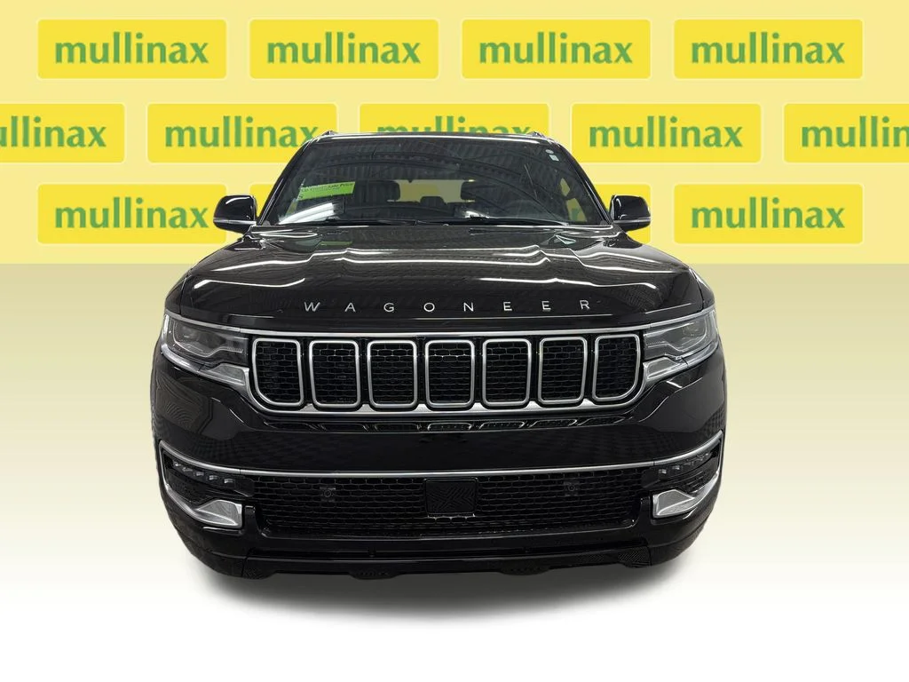Certified Used 2025 Black Jeep Base image 15