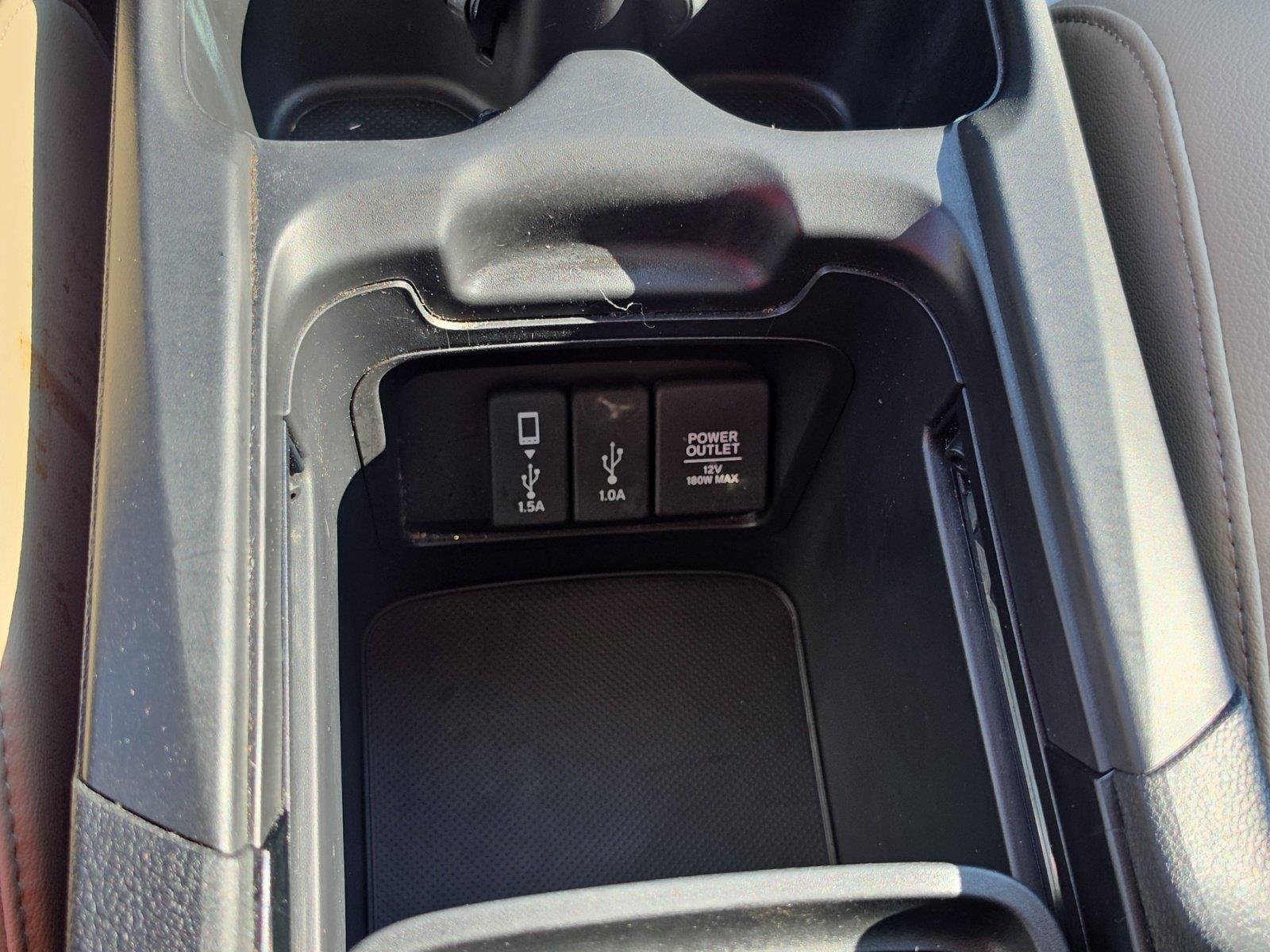 Used 2019 Platinum White Pearl Honda Touring image 29