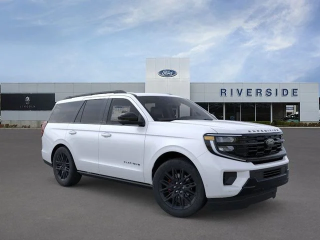 New 2025 Star White Metallic Tri-Coat Ford Platinum® image 7