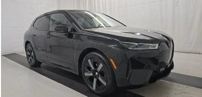 2024 BMW iX xDrive50's photo