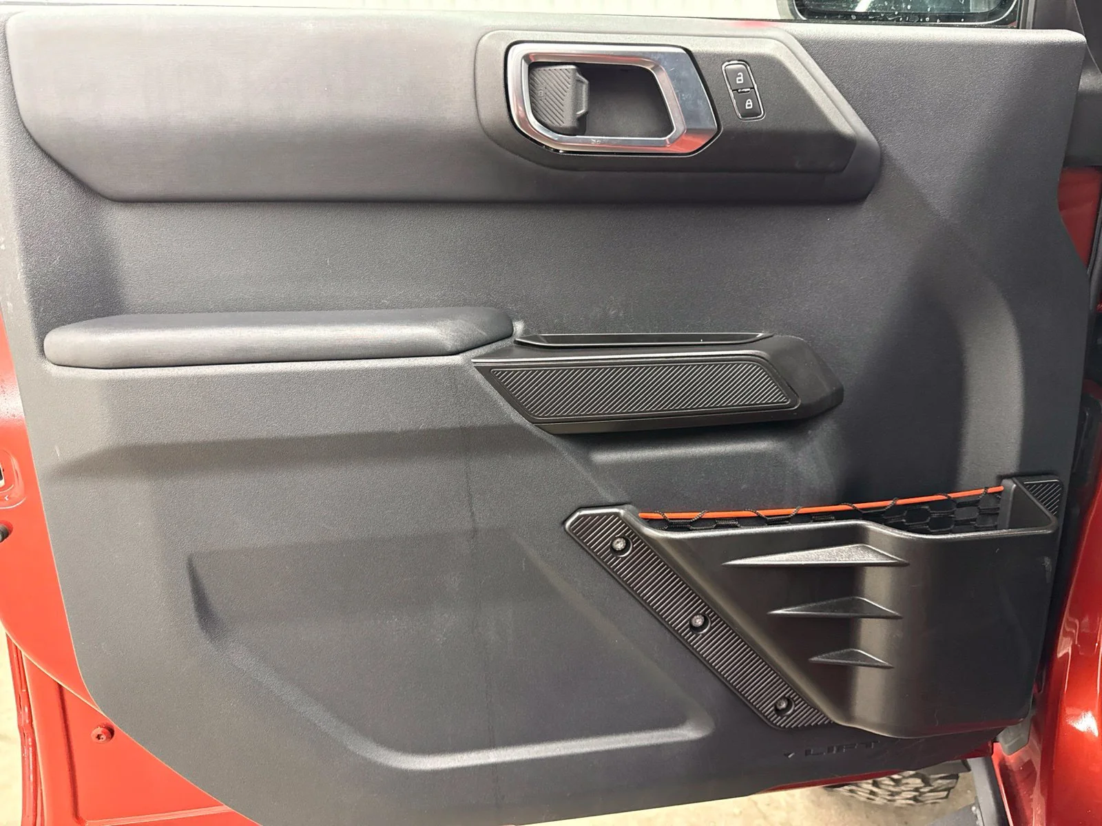 Used 2022 Red Ford Raptor image 9