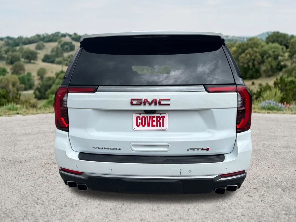 Used 2025 White GMC AT4 image 9