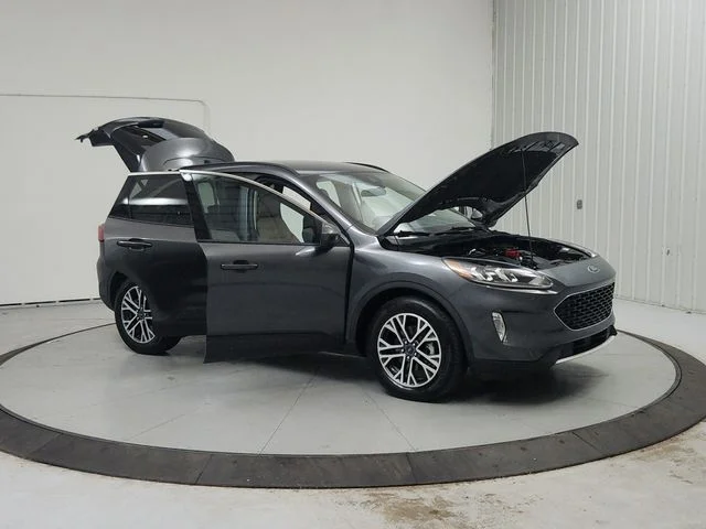 Used 2020 Gray Ford SEL image 10