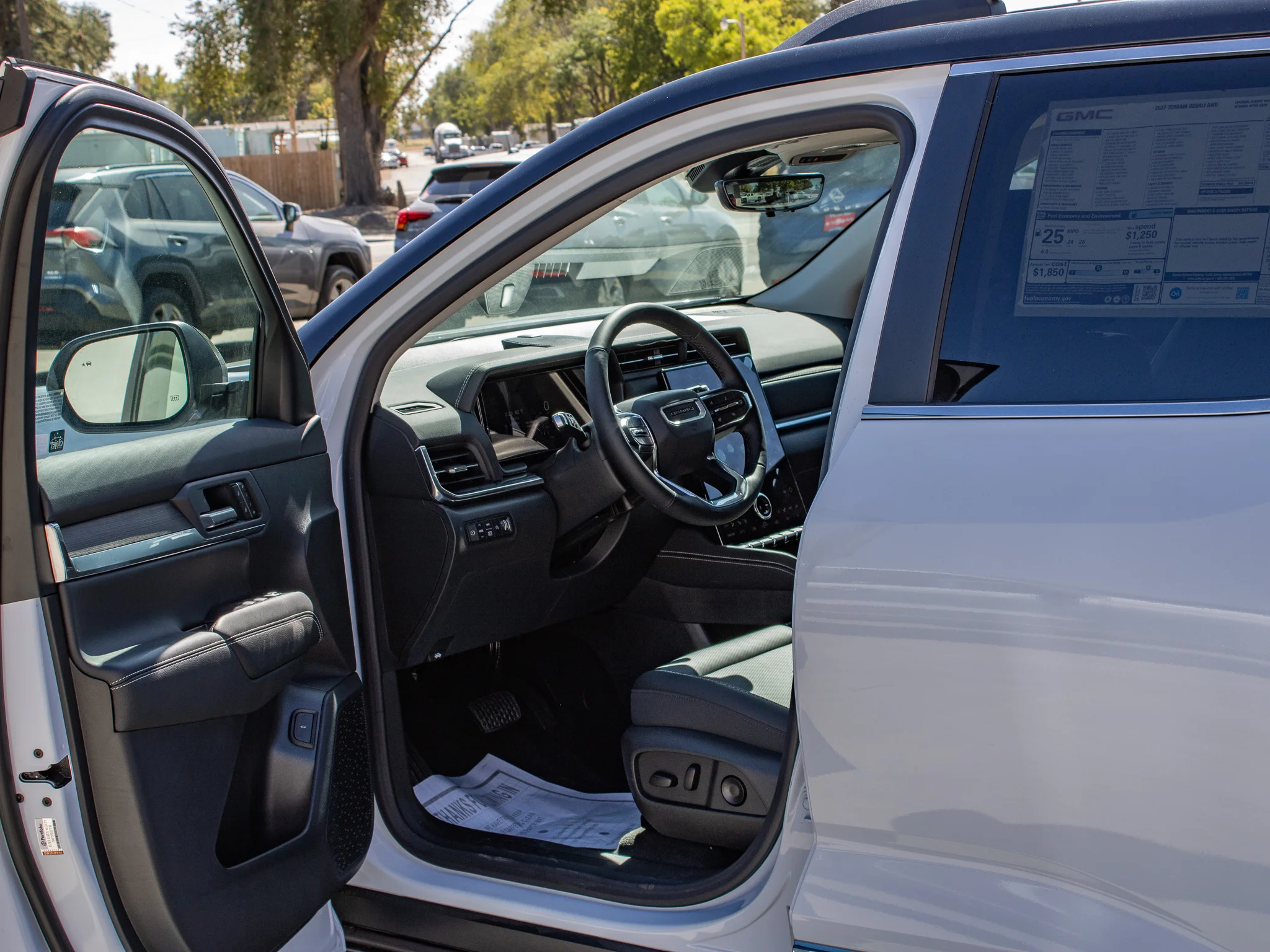 2027 GMC Terrain Denali - Photo 25