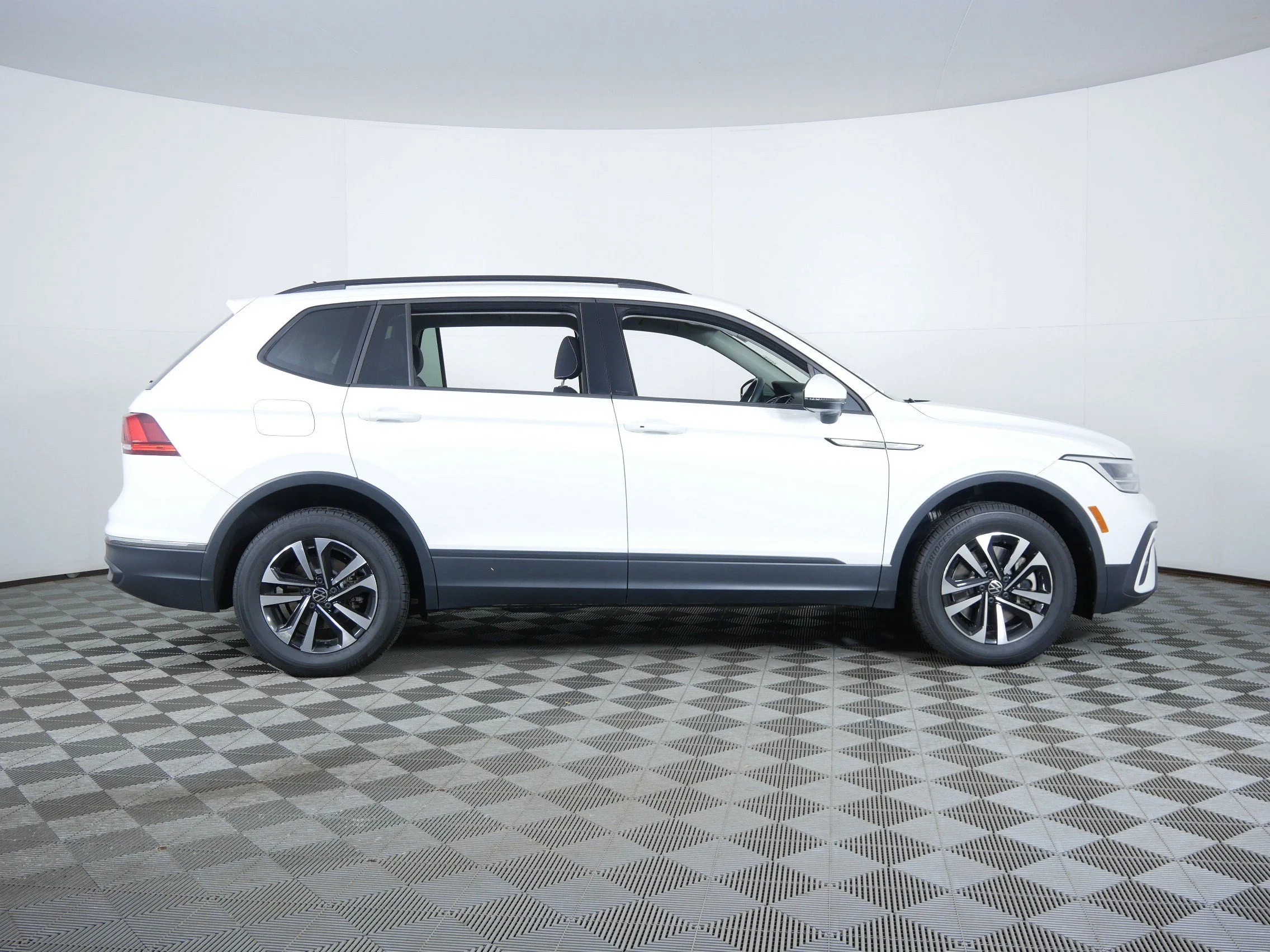Certified Used 2022 White Volkswagen S image 8