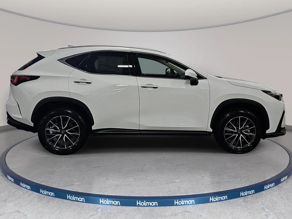 New 2026 Ultra White Lexus PREMIUM image 4
