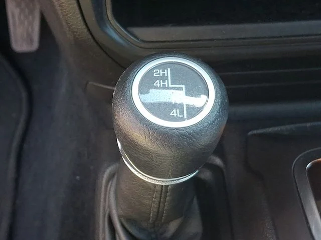 Used 2022 Green Jeep Unlimited Sport S image 26