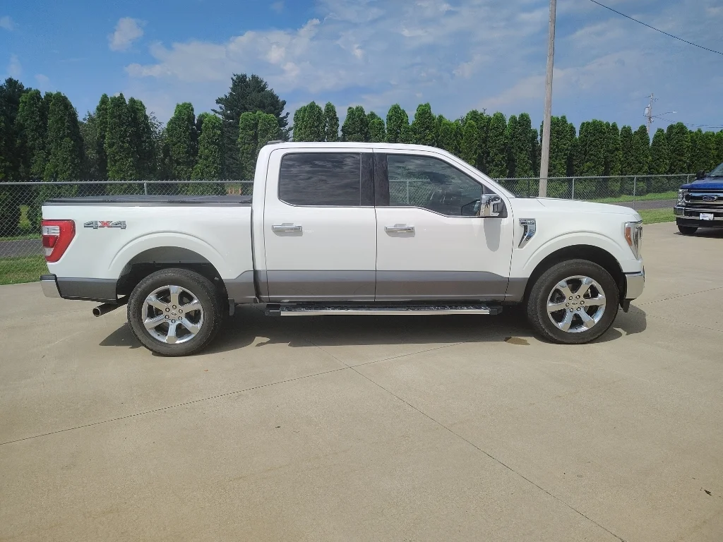 Used 2023 Oxford White Ford LARIAT image 4
