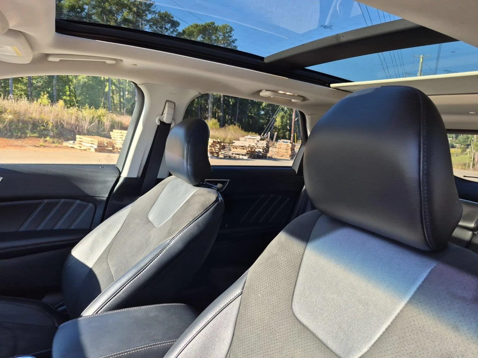 Used 2018 Burgundy Velvet Metallic Tinted Clearcoat Ford Sport image 17