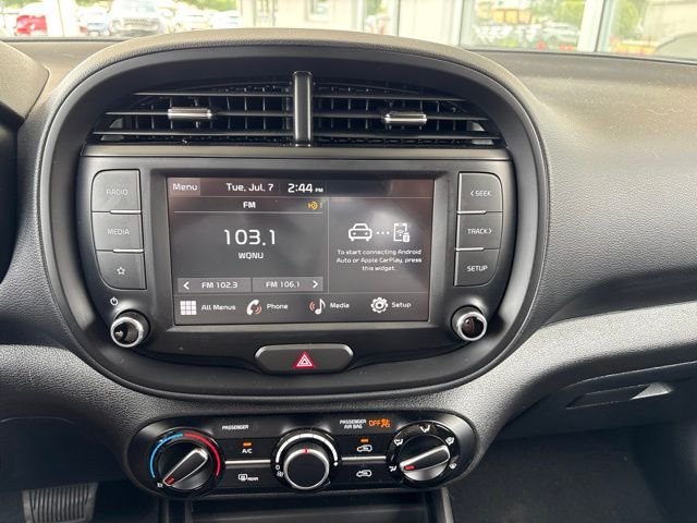Certified Used 2025 Snow White Pearl Kia LX image 12