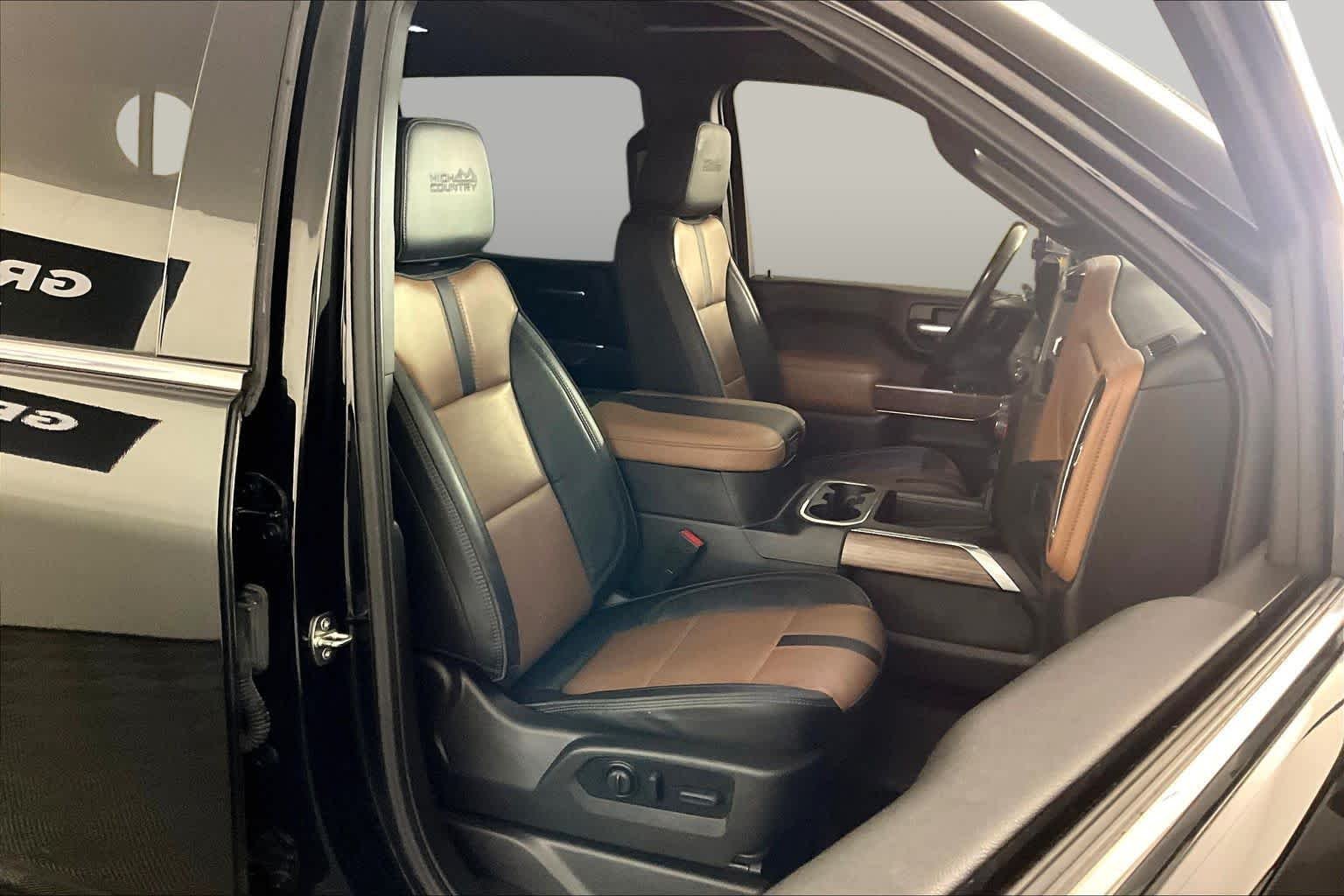 Used 2023 Black Chevrolet High Country image 9