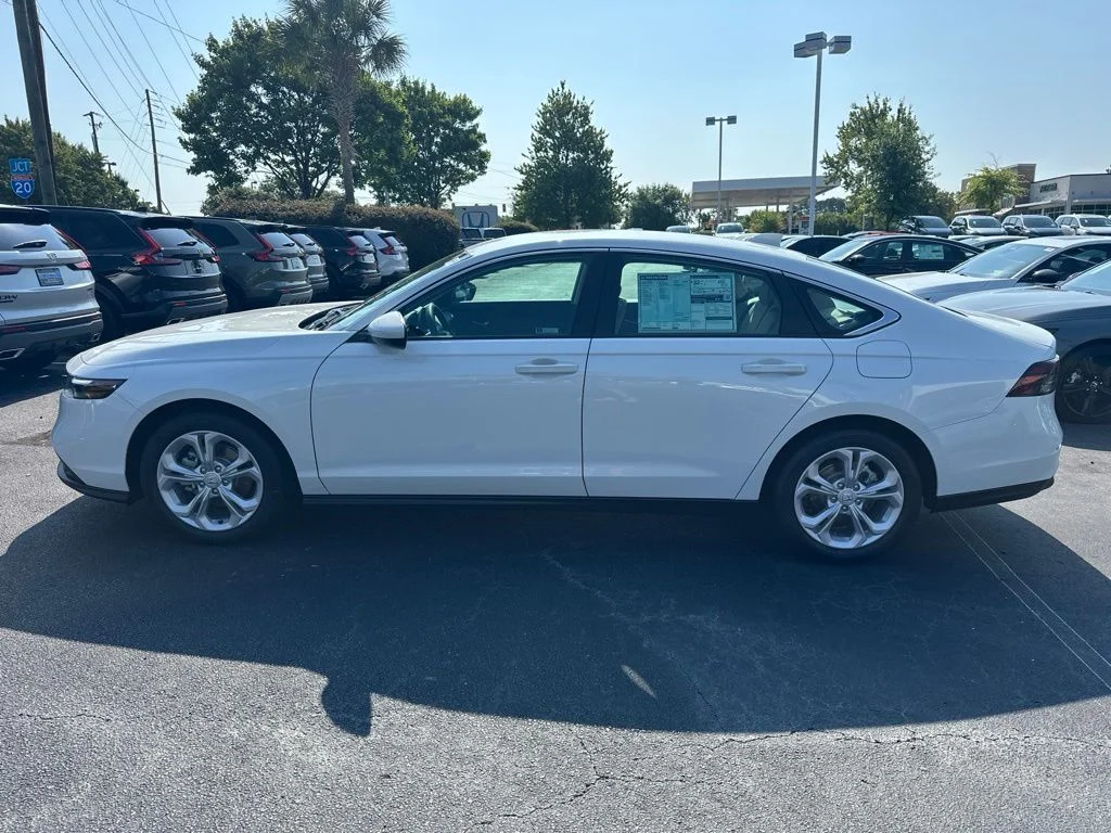 New 2026 Platinum White Pearl Honda LX image 6