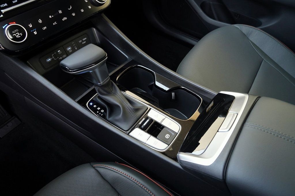 New 2025 Phantom Black Hyundai Limited image 59
