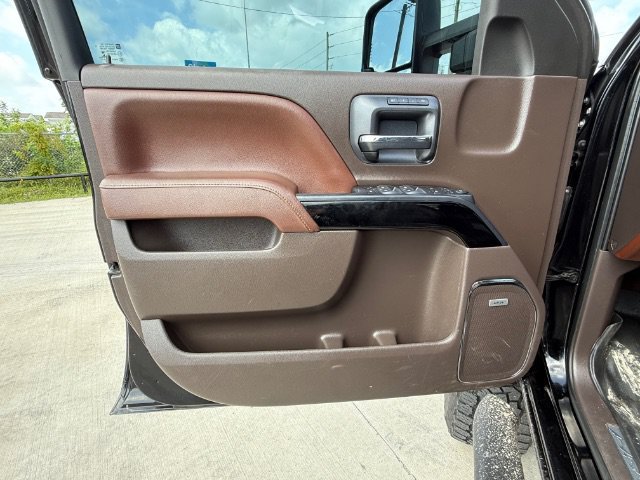 Used 2015 Black Chevrolet High Country image 24