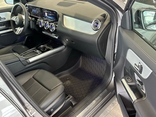 Used 2026 Gray Mercedes-Benz GLA 250 image 27