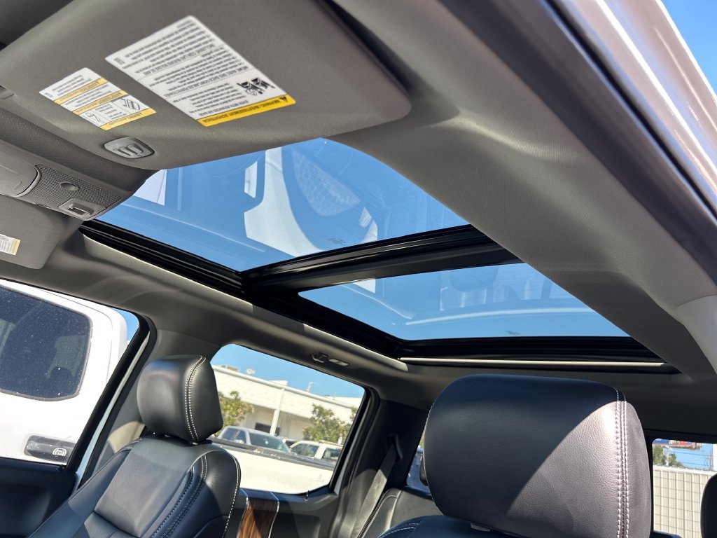 Used 2019  Ford  image 16