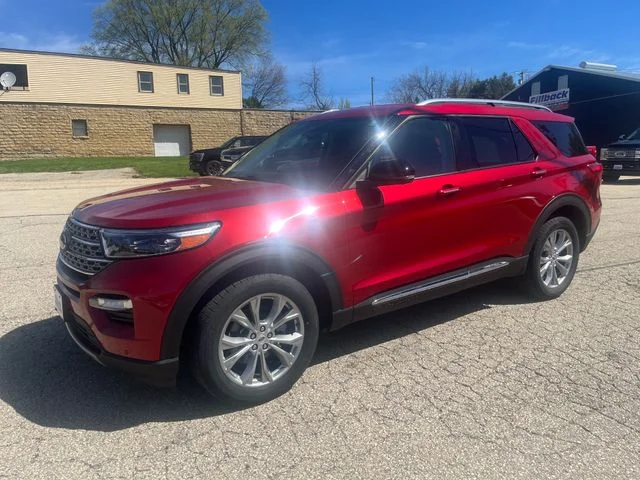 Used 2023 Red Metallic Ford Limited image 1