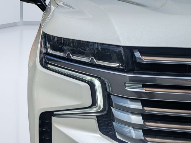 Used 2021 Beige Chevrolet High Country image 9
