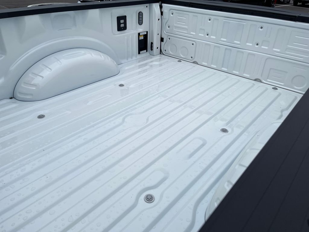 New 2026 Star White Metallic Tri-Coat Ford F-250® King Ranch® image 10