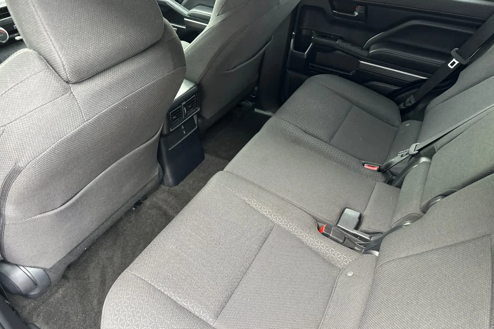 Certified Used 2025 CUTTING EDGE Toyota SR5 image 4