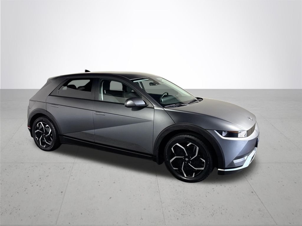 Used 2024 Gray Hyundai SEL image 4