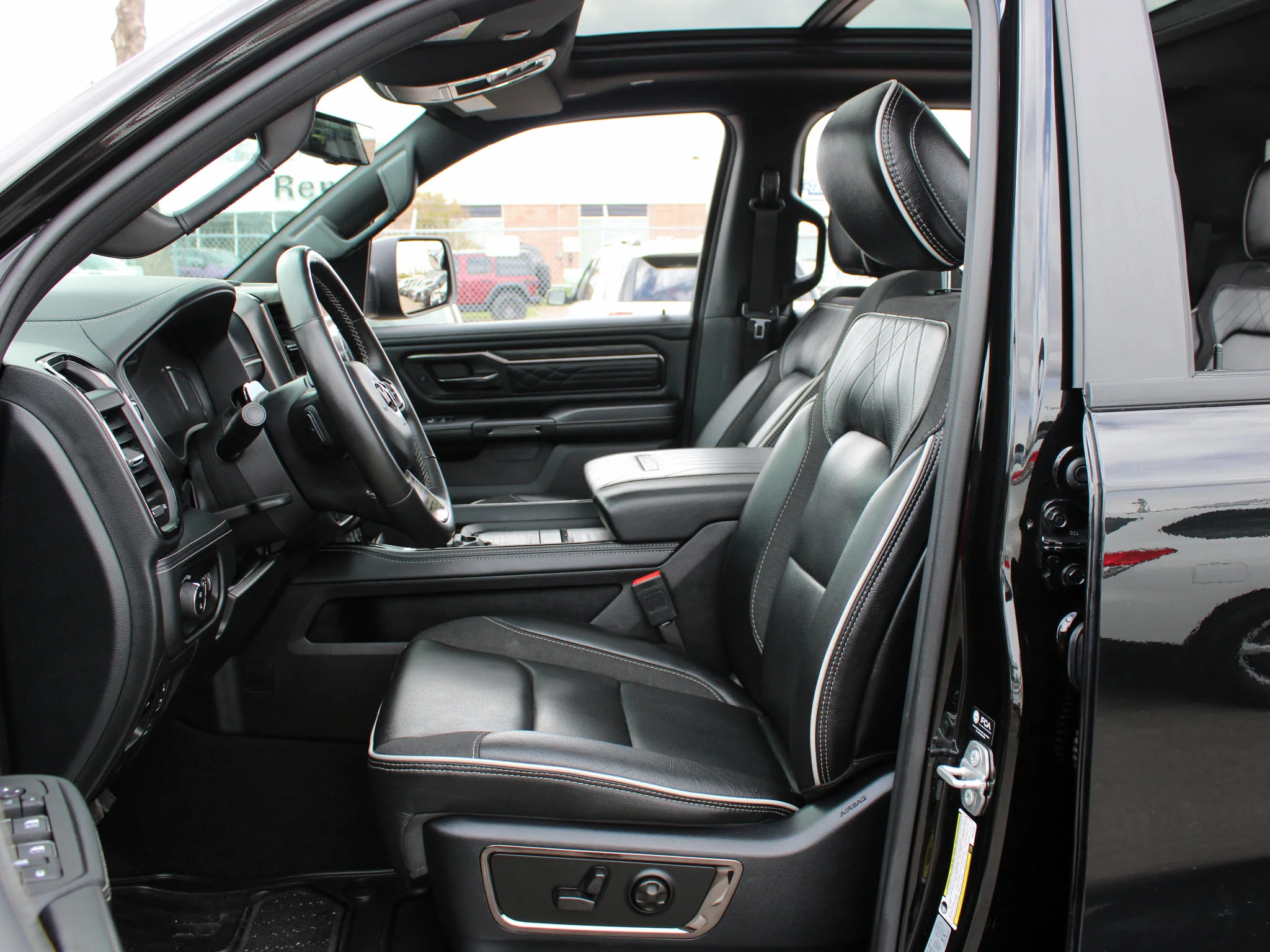 Certified Used 2025 Black RAM Limited * No Accidents | Twin-Turbo | Trailer Tow | Running Boards | Head-Up Display | 540 HP image 3