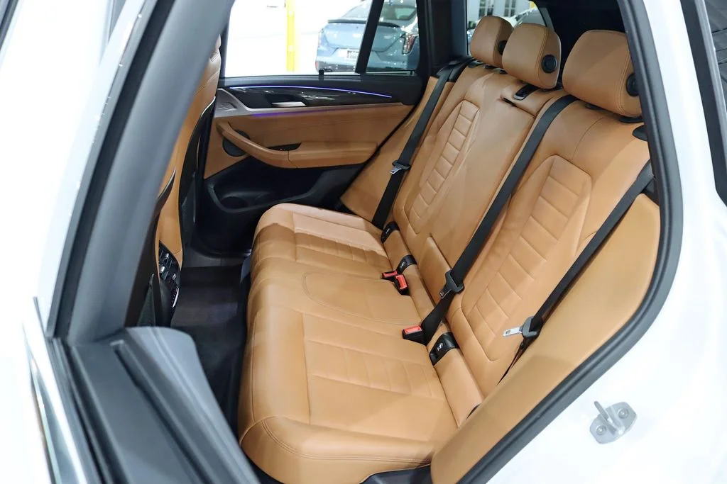 Used 2019 White BMW xDrive30i image 29