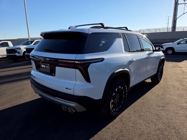 2027 Chevrolet Traverse Z71 - Photo 4