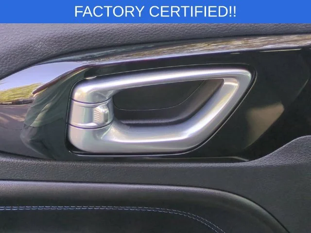 Used 2026 Silver Jeep Limited image 13