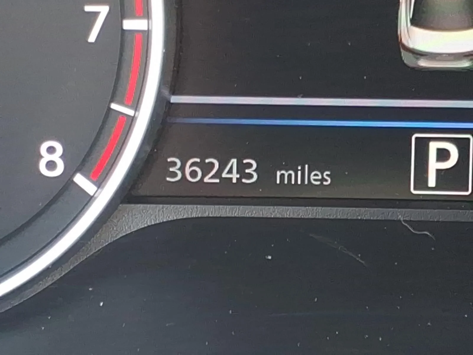 Used 2022 Electric Blue Metallic Nissan SV image 30