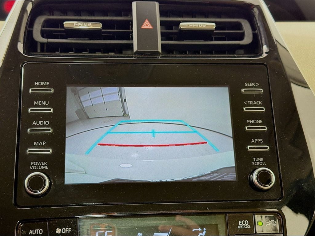 Used 2020 Blizzard Pearl Toyota LE image 13