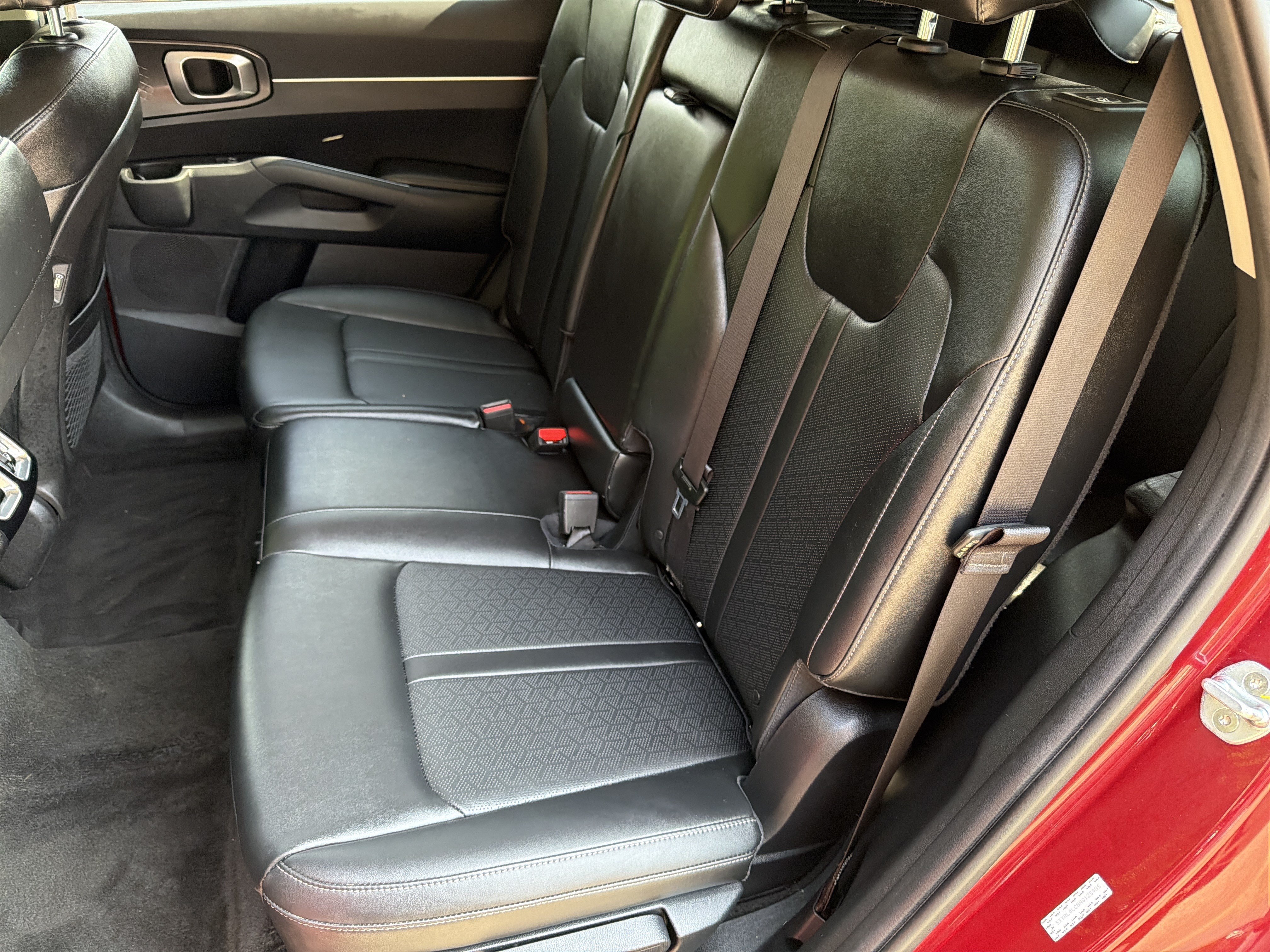 Used 2022 Passion Red Tintcoat Kia S image 19
