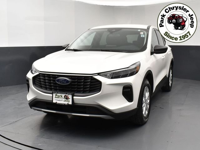 Used 2023 Ford Escape Active with VIN 1FMCU9GN8PUA87474 for sale in Burnsville, Minnesota