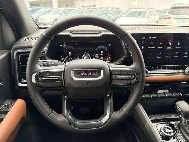 Used 2026 White GMC AT4 image 10