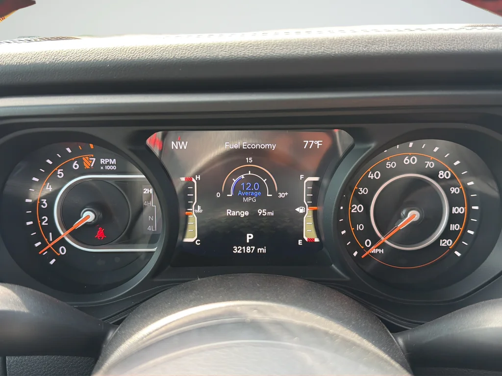 Used 2024 White Jeep Rubicon image 44
