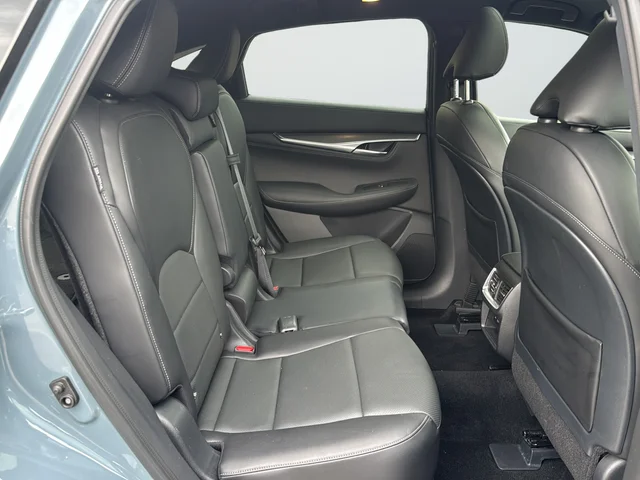 Used 2023 Gray INFINITI LUXE image 25