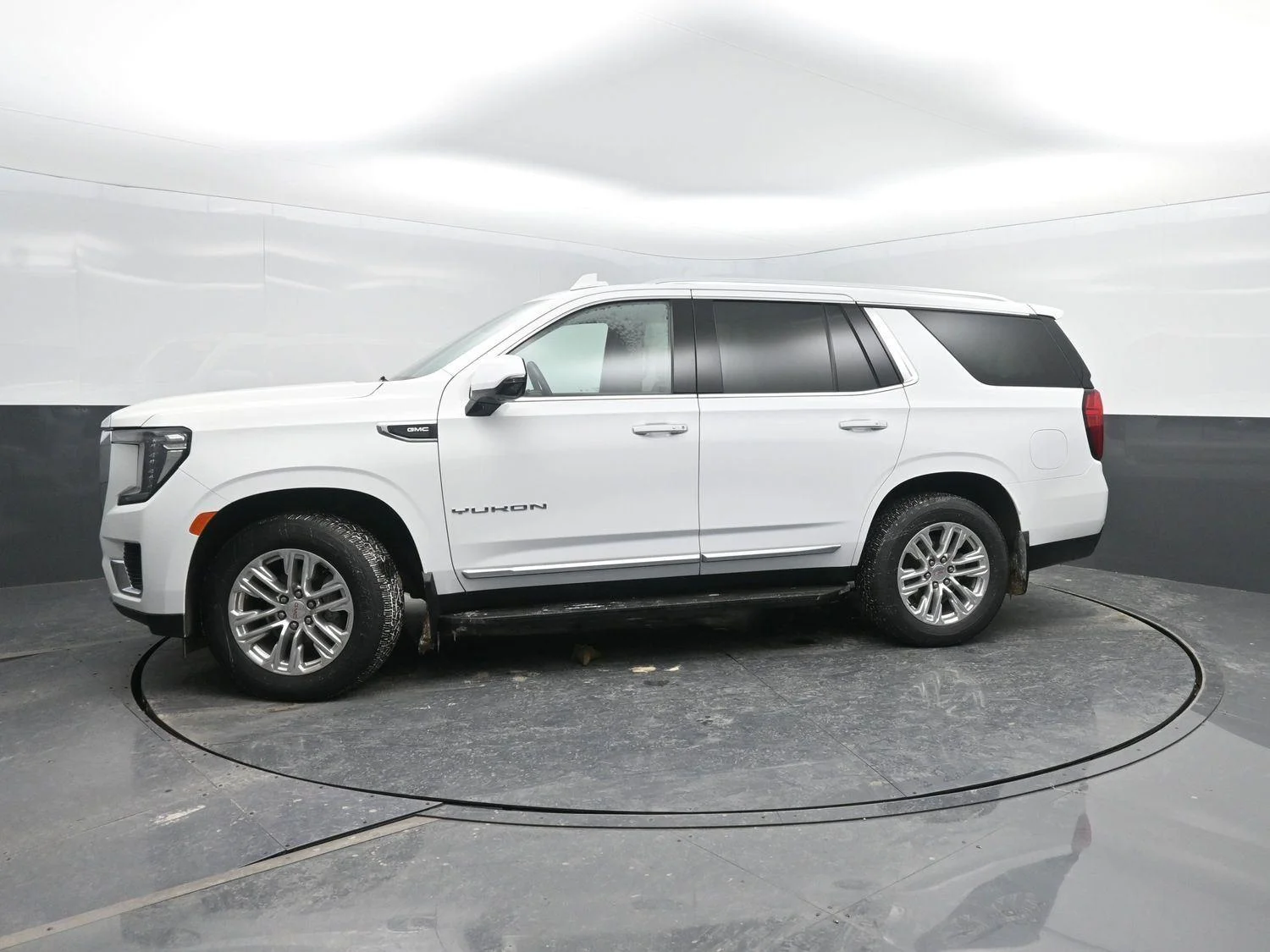 2022 GMC Yukon 4WD SLT's photo