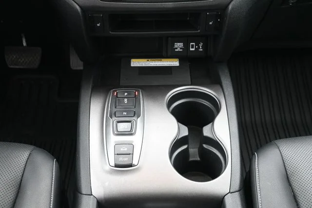 Used 2023 White Honda RTL-E image 22