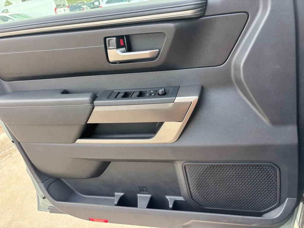 2026 Toyota Tundra SR5 - Photo 20