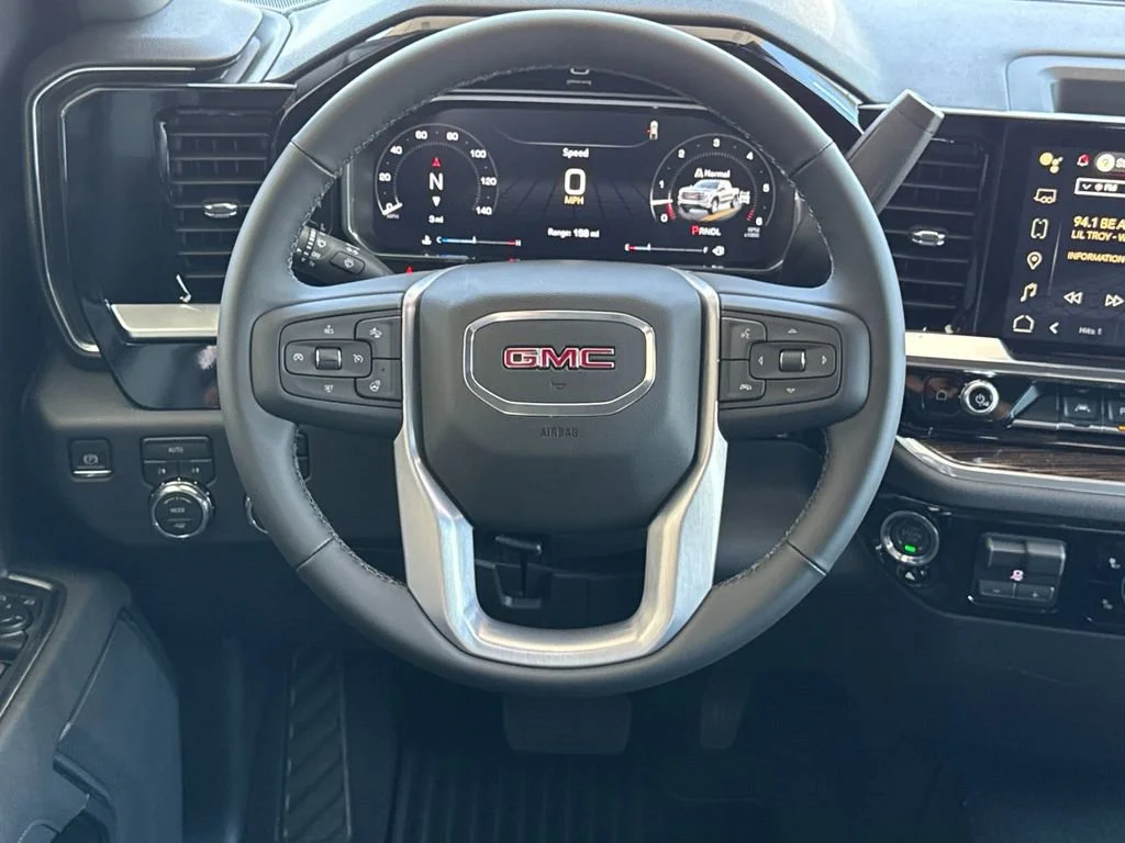 2026 GMC Sierra 1500 SLE - Photo 13